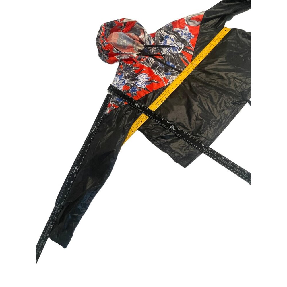 Nike Women's Floral Windbreaker Jacket 1X Black Red Blue Crop - Picture 4 of 10